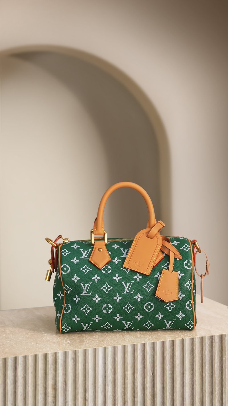 LV Speedy P9 Bandoulière 25 山茶綠 M24423（複刻）實拍